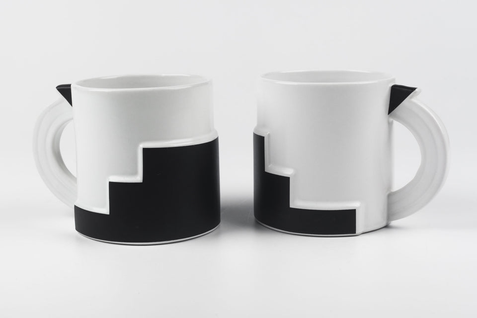 Black and white art deco inspired mug from 1980s Japan, designed by Kato Kogei for Fujimori.