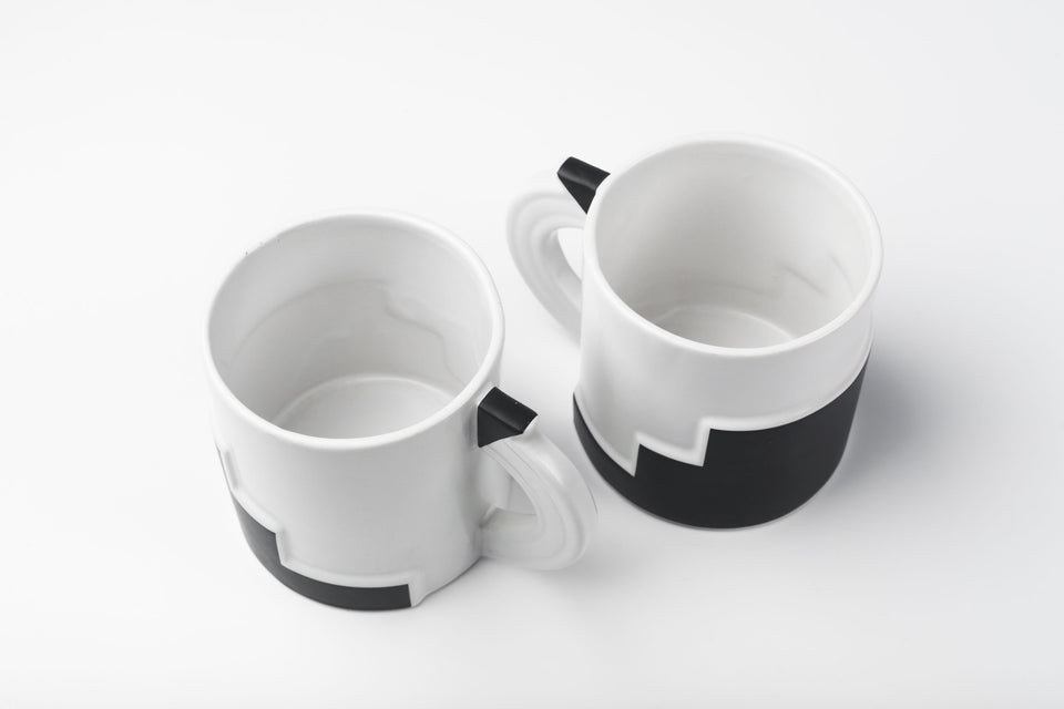 Black and white art deco inspired mug from 1980s Japan, designed by Kato Kogei for Fujimori.