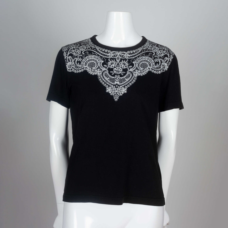 Comme des Garçons 2006 black tee from Japan with lace motif around collar. 