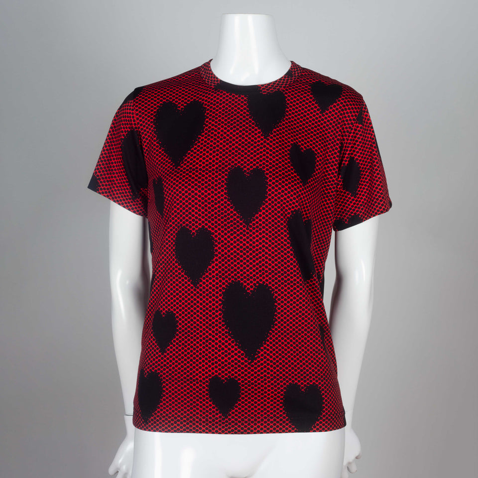 From Comme des Garçons 2008 vintage archive. A rock mood on this red, short sleeve tee with black dots and hearts.